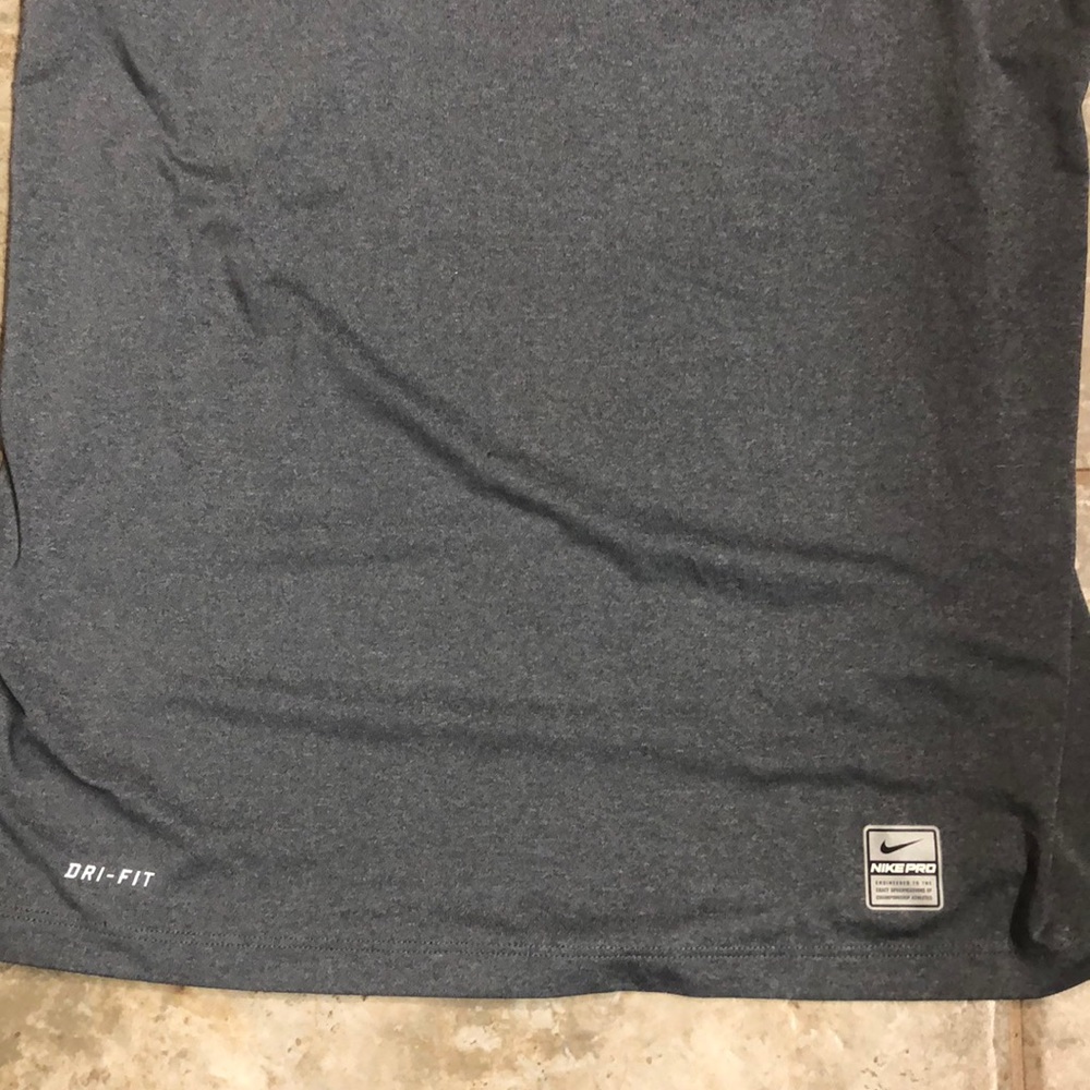 Nike Pro Dri-Fit - Picture 3 of 4